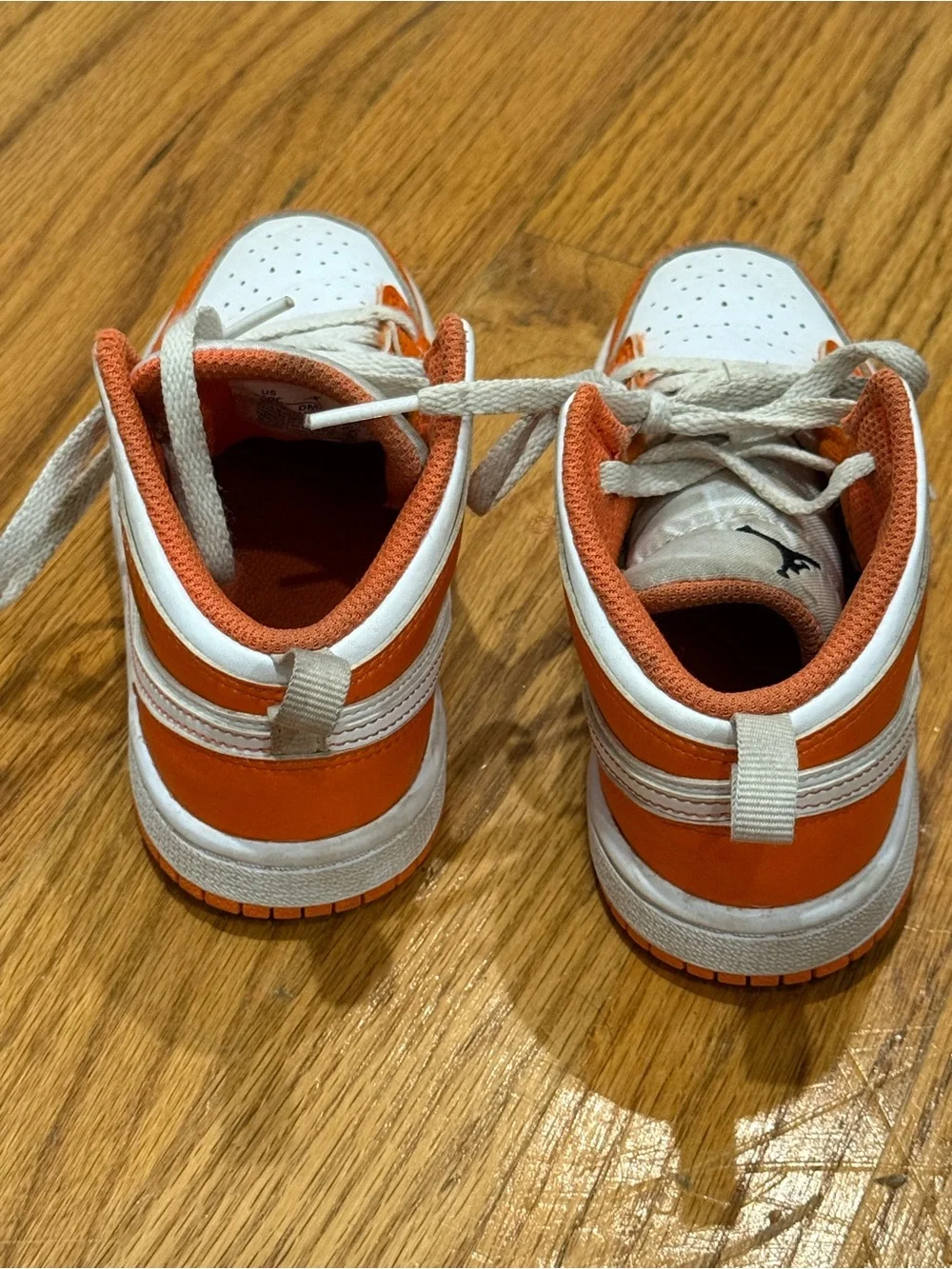 Nike Air Jordan 1 Mid SE 